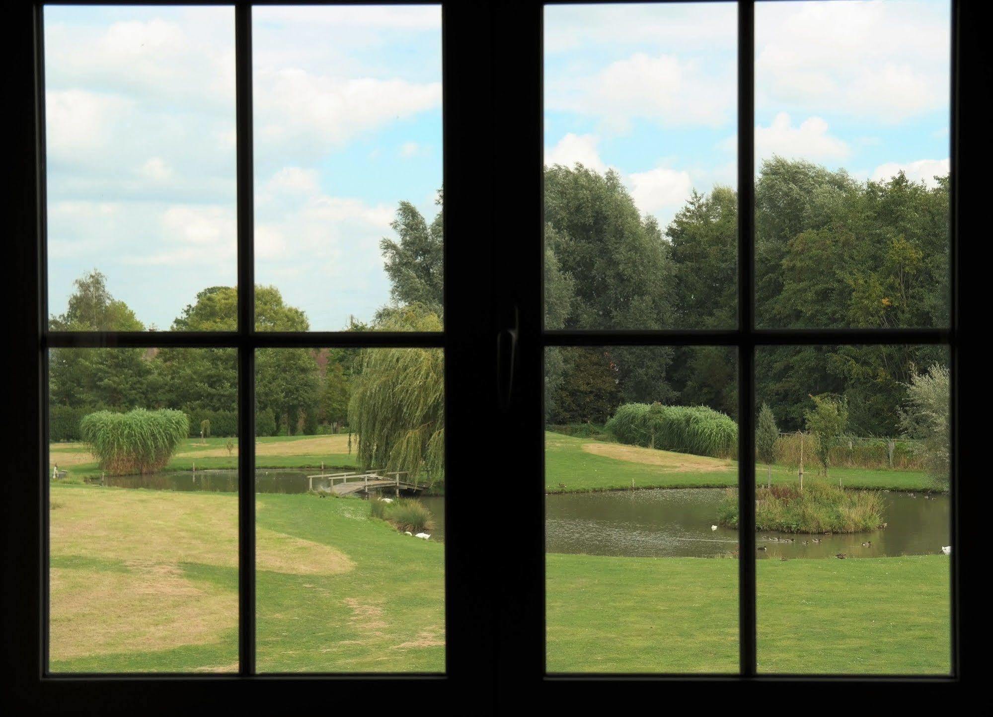 Country Lodge Hotel Moriaanshoofd Oudenaarde Bagian luar foto