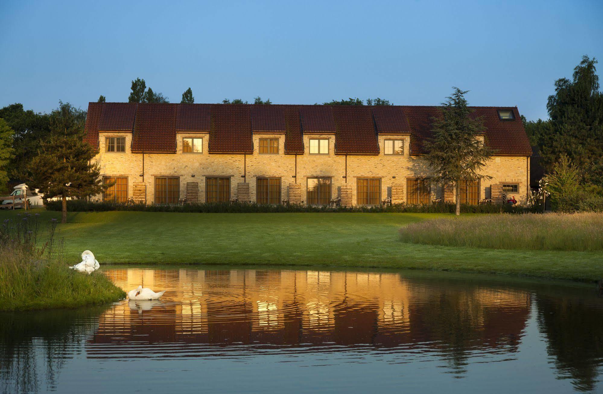 Country Lodge Hotel Moriaanshoofd Oudenaarde Bagian luar foto